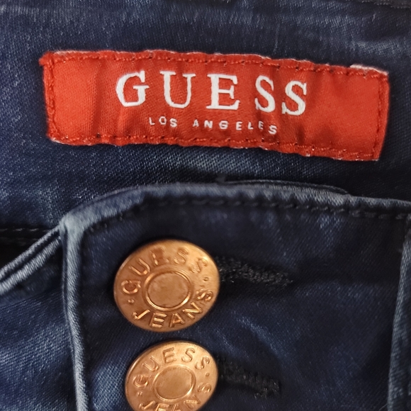 Guess - Picture 10 of 10